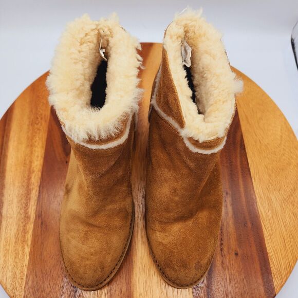 UGG Womens 8 Kasen Brown Suede Ankle Boots Booties Sheepskin Lined Block Heel - Picture 3 of 11
